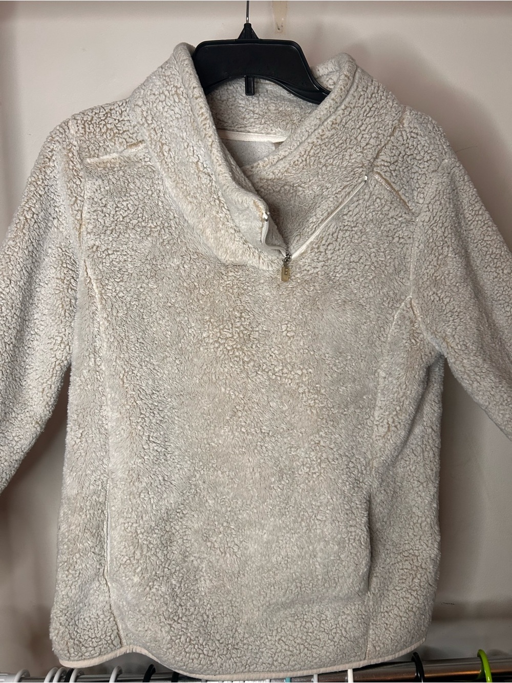 Cozy Cream faux fur pullover
